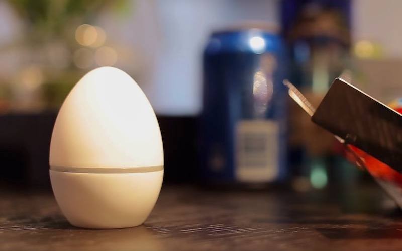 Smart Egg Turns Your Phone into a Universal Remote